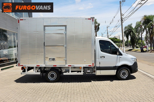 Imagem 12 de 15 de Sprinter 2022 314 Chassi Longo Baú De Alumínio Prata (4e67)