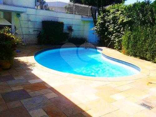 Casa- 4 Dormitorios- Venda - Granja Julieta - 375-im80473