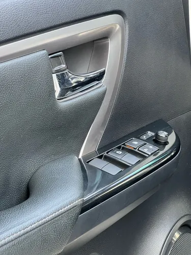 Toyota Fortuner 2.7l Mid