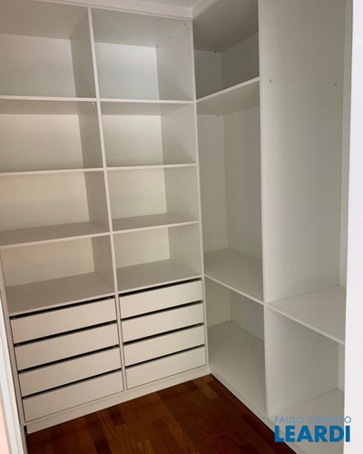 Casa Em Condomínio - Tamboré - Sp - 615704