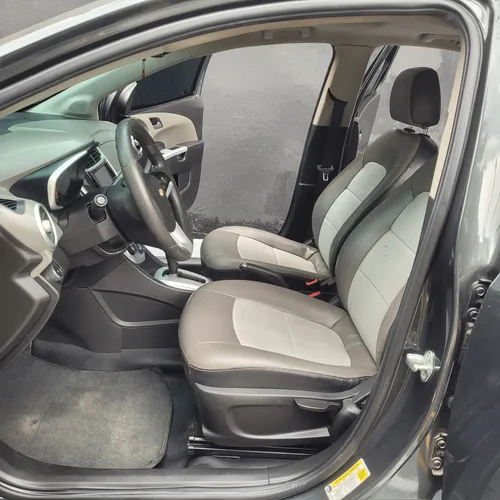 Chevrolet Sonic 1.6 Lt 5 p