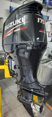 Motor De Popa Suzuki 175hp 4t Semi Novo