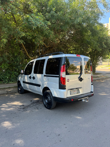 Fiat Doblo 1.8 16v Essence 7l Flex 5p