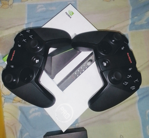 2 Controles Inalámbricos Game Sir G4 Pro