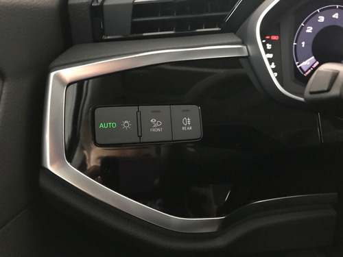 Imagen 17 de 25 de Audi Q3 35 Tfsi Stronic 150cv 2021 Gla X2 Q2 Eb