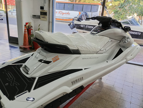 Moto De Agua Yamaha Fx Cruiser Ho 2025