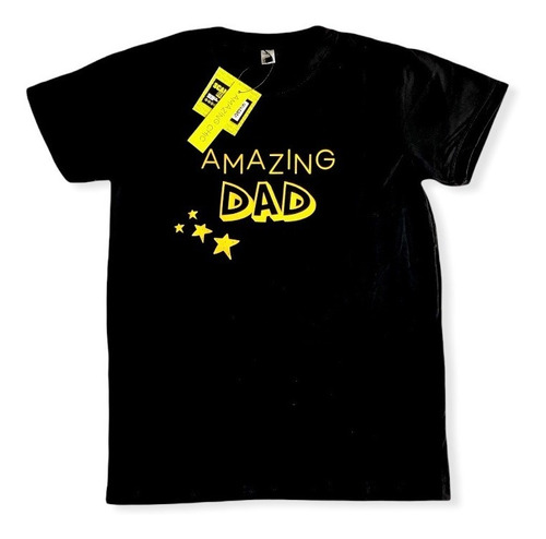 Imagen 4 de 6 de Remera Papá Increíble Look Familiar Amazing
