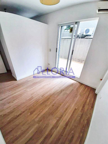 Imagen 5 de 18 de 2 Ambientes - Con Patio Y Balcón - Pileta - Parrilla.-