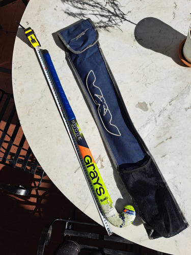 Palo Hockey Grays Infantil Colegial Número 30 Y Funda Azul 29.528 " (Usado)