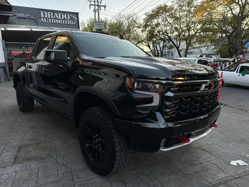 Chevrolet Cheyenne 6.2 Doble Cab Zr2 4X4 At