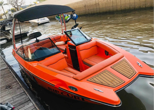 Lancha Skywake Xl 22 Wakeboard =0km Impecable!! Argemotors