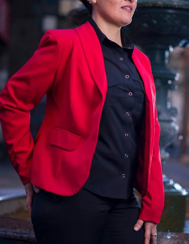Imagen 5 de 6 de Blazer De Dama Rojo . Chaqueta De Dama Roja Ejecutiva .