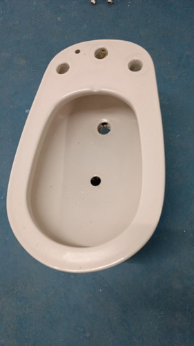 Bidet Ferrum Sin Grifería, Excelente Estado. Oportunidad 