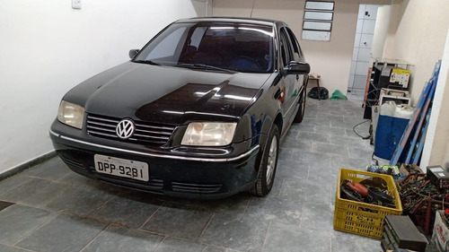 Volkswagen Bora 2.0 Aut. 4p