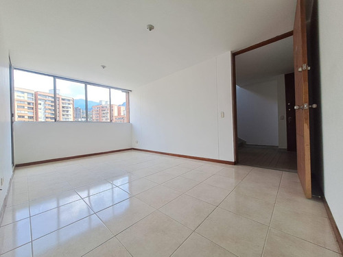 Apartamento En Venta En Envigado, El Oasis. 