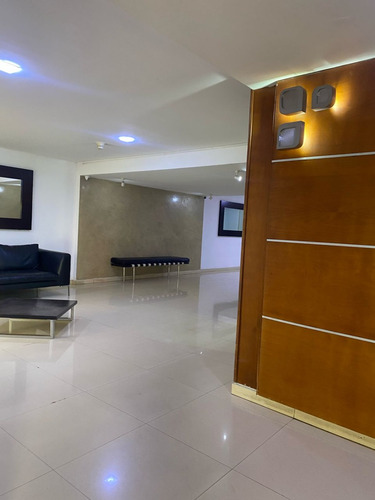 Apartamento En Mañongo Residencias Trébol Plaza Mar - Dlp
