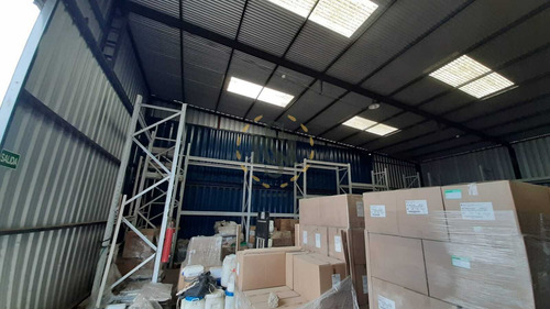 Local Deposito Logistico Y Terreno Vigilancia Camino Carrasc