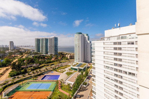 Imagen 10 de 24 de Venta Apartamento 3 Dormitorios, Playa Mansa, Punta Del Este