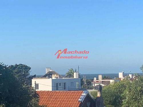 Imagen 2 de 14 de Casa En Venta De Dos Dormitorios En Punta Ballena