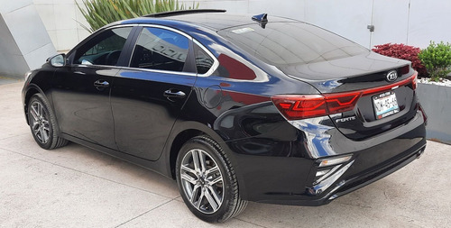 Imagen 3 de 13 de Kia Forte 2019 2.0 Ex Premium 4 P At