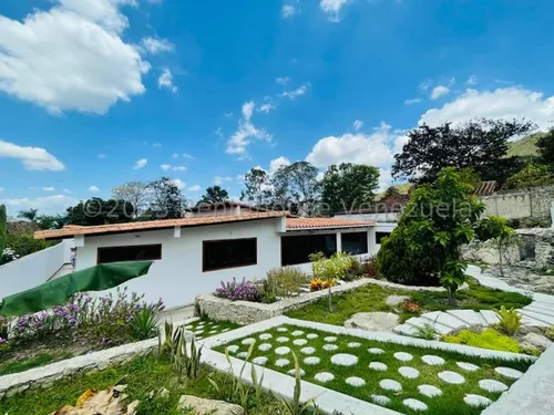 comprar Preciosa Casa, Donde El Espacio Y Lujo Son Los Protagonistas En La Urb. El Castaño, 24-15119 More