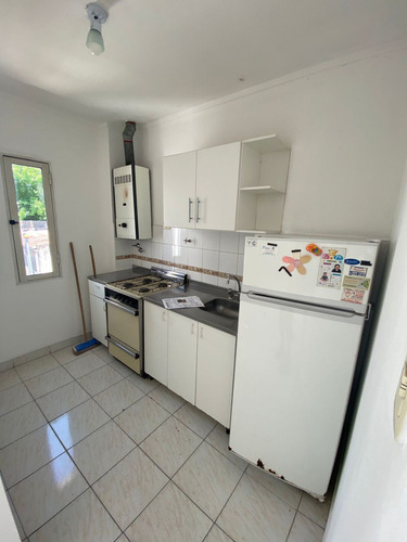 Imagen 3 de 17 de Remax Vende Dpto 2 Dormitorios Excelente Ubicación