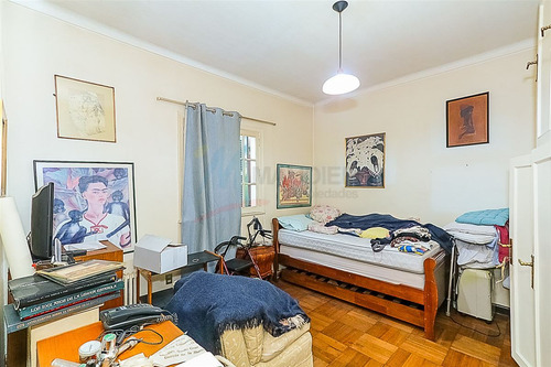 Casa En Venta De 4 Dorm. En Las Condes