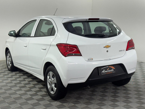Chevrolet Onix HATCH LT 1.0 8V FlexPower 5p Mec.