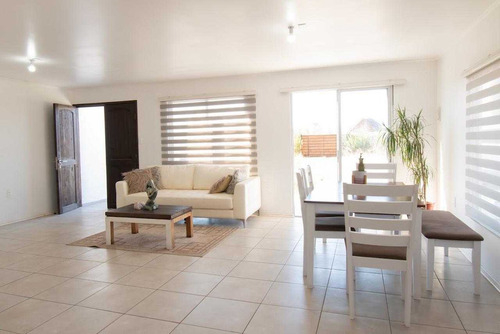 Venta Parcela Con 2 Casas (66317)