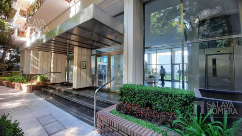 Imagen 2 de 30 de Departamento 5 Ambientes En Olivos Cochera