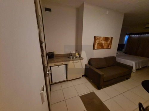 Imagem 2 de 10 de Flat Com 1 Dormitório Para Alugar, 28 M² Por R$ 1.000,00/mês - Praia Do Pecado - Macaé/rj - Fl0001
