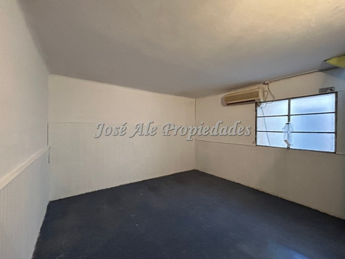 En Alquiler Local Comercial Céntrico Colonia Del Sacramento