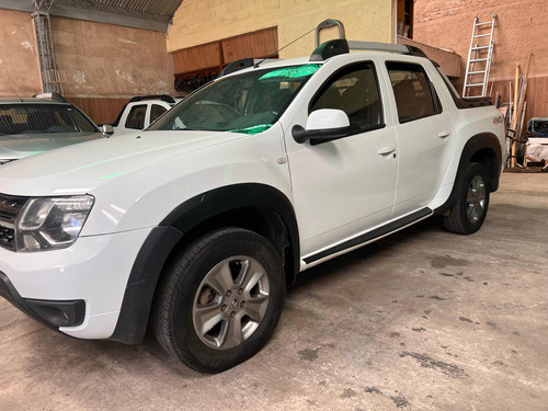 Renault Duster Oroch 2.0 Privilege