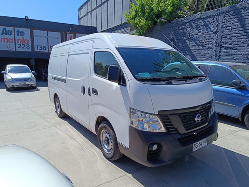 Nissan Urvan 4x2 2.5