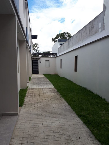 Imagen 2 de 14 de Casa En Venta Con Recamara En Planta Baja $930,000.=