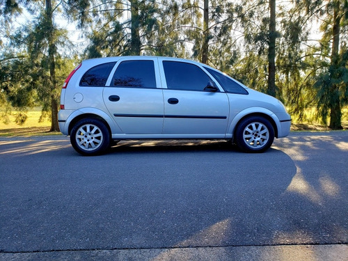 Imagen 5 de 25 de Chevrolet Meriva 1.7 Gl 2005