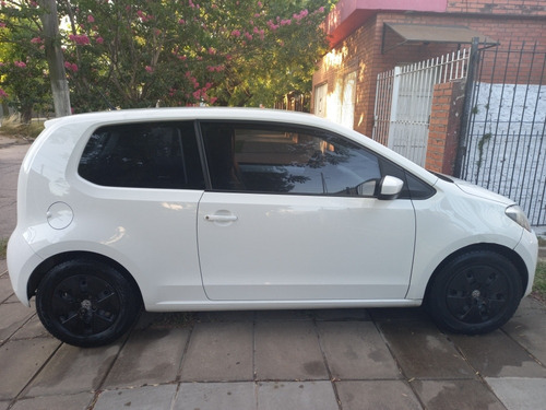 Volkswagen Up! 2014 1.0 Move Up! 75cv 3 P