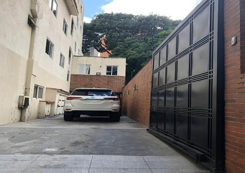 Imagen 2 de 15 de Oficina En Alquiler En Las Mercedes Mls# 22-21947