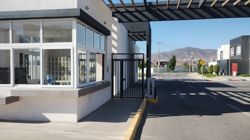 Casa En Arriendo De 2 Dorm. En La Serena