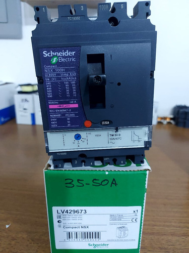 Breaker Industrial Schneider Modeló Compact Nsx 1ooh