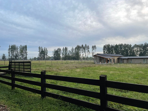 Vive En Frutillar! Parcela Con Espectacular Casa Nueva