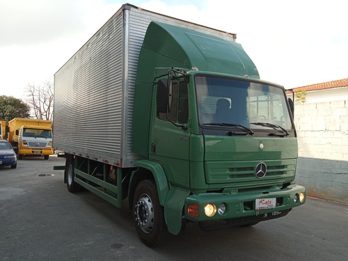 Imagem 2 de 6 de Mercedes Benz 1718 Toco Bau