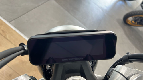 R 12