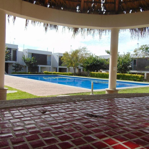 Venta De Casa En Las Villas Residencial, Morelos