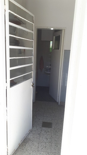 Imagen 11 de 14 de Casa Americana A La Venta En Ituzaingo Norte.