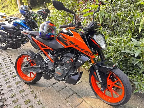 Ktm Duke 200 Ng, Único Dueño, Soat Y Técnico Mecánica Nueva