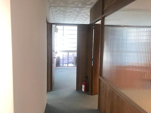 7 Oficinas En Venta 250 M2 Ciudad Vieja
