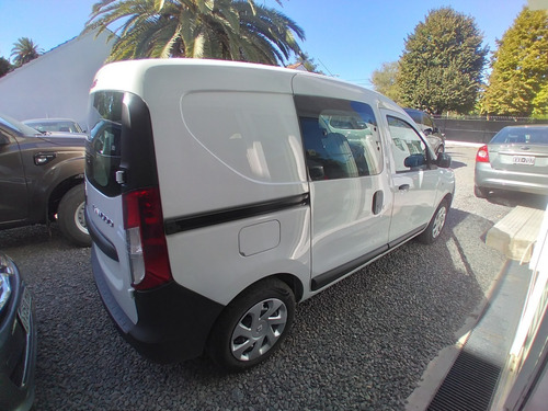 Imagen 3 de 9 de New Kangoo Furgon 5 Asienmto Emotion Entrega Ya