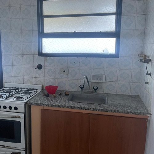 Departamento En Ph En Alquiler, 2 Dormitorios En 45 E/ 137 Y 138, San Carlos, La Plata