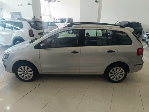 Volkswagen Suran 1.6 Comfortline 101cv